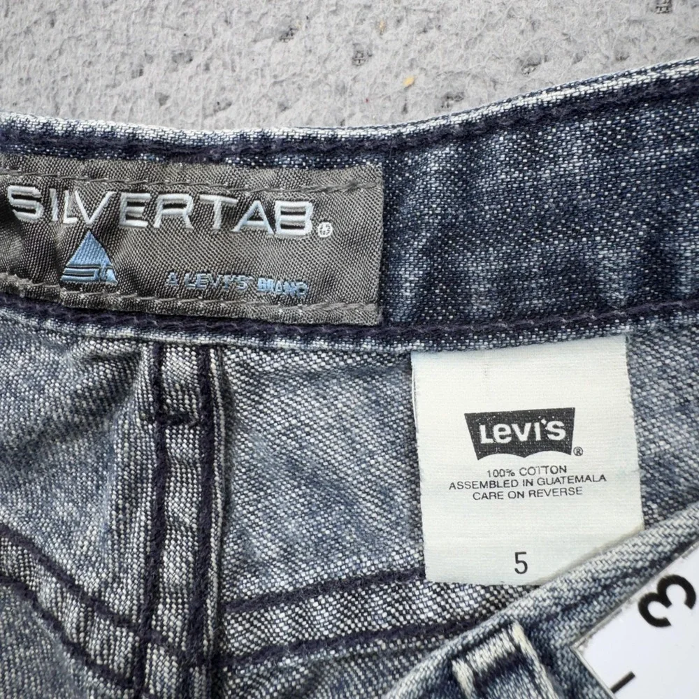 Levis SilverTab Shorts Womens 5 28 Waist Blue Denim Jorts Acid Wash Y2K Low Rise